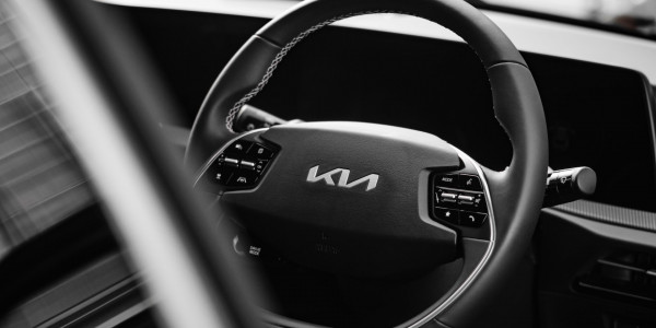 KIA Logo